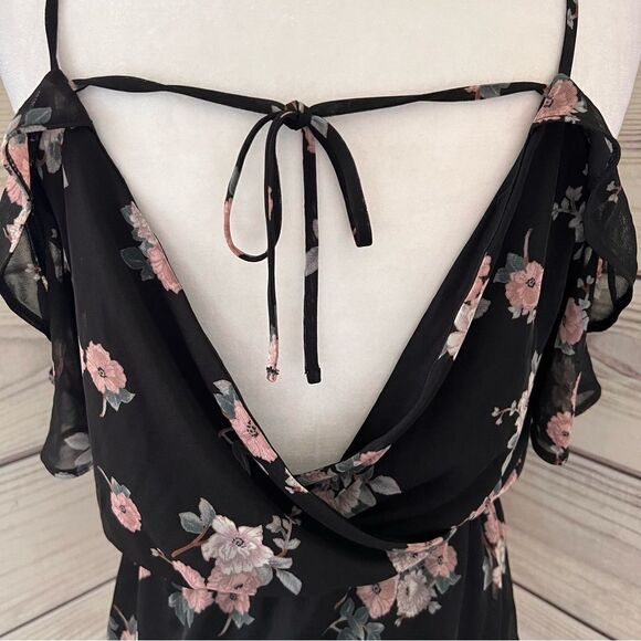 Express Black & Pink Floral Open Back Cold Shoulder V Neck Top - Picture 5 of 8